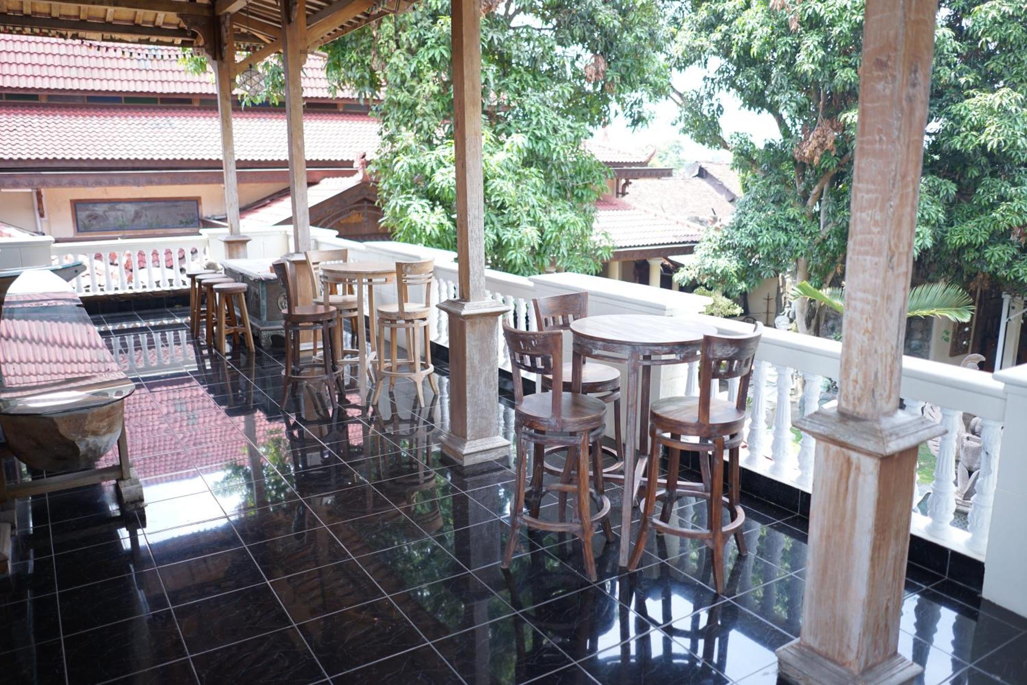 Rumah Pesik Art Heritage Gondowulung Exterior photo